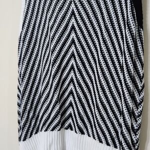 Black and White Ribbed Midi Vest